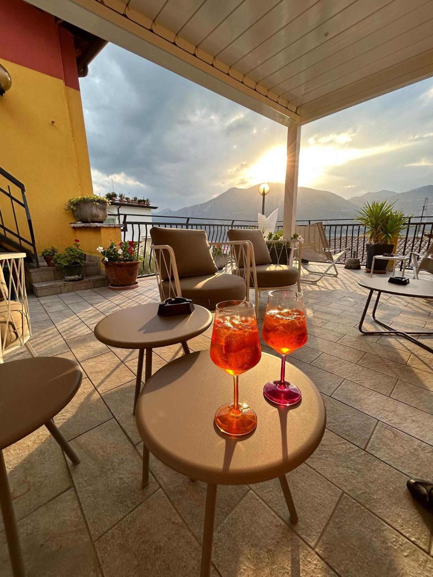 Hotel Pace Brenzone sul Garda Exterior photo