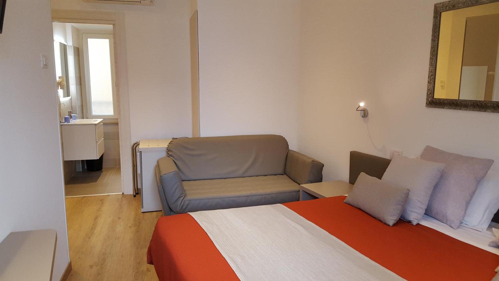 Hotel Pace Brenzone sul Garda Exterior photo