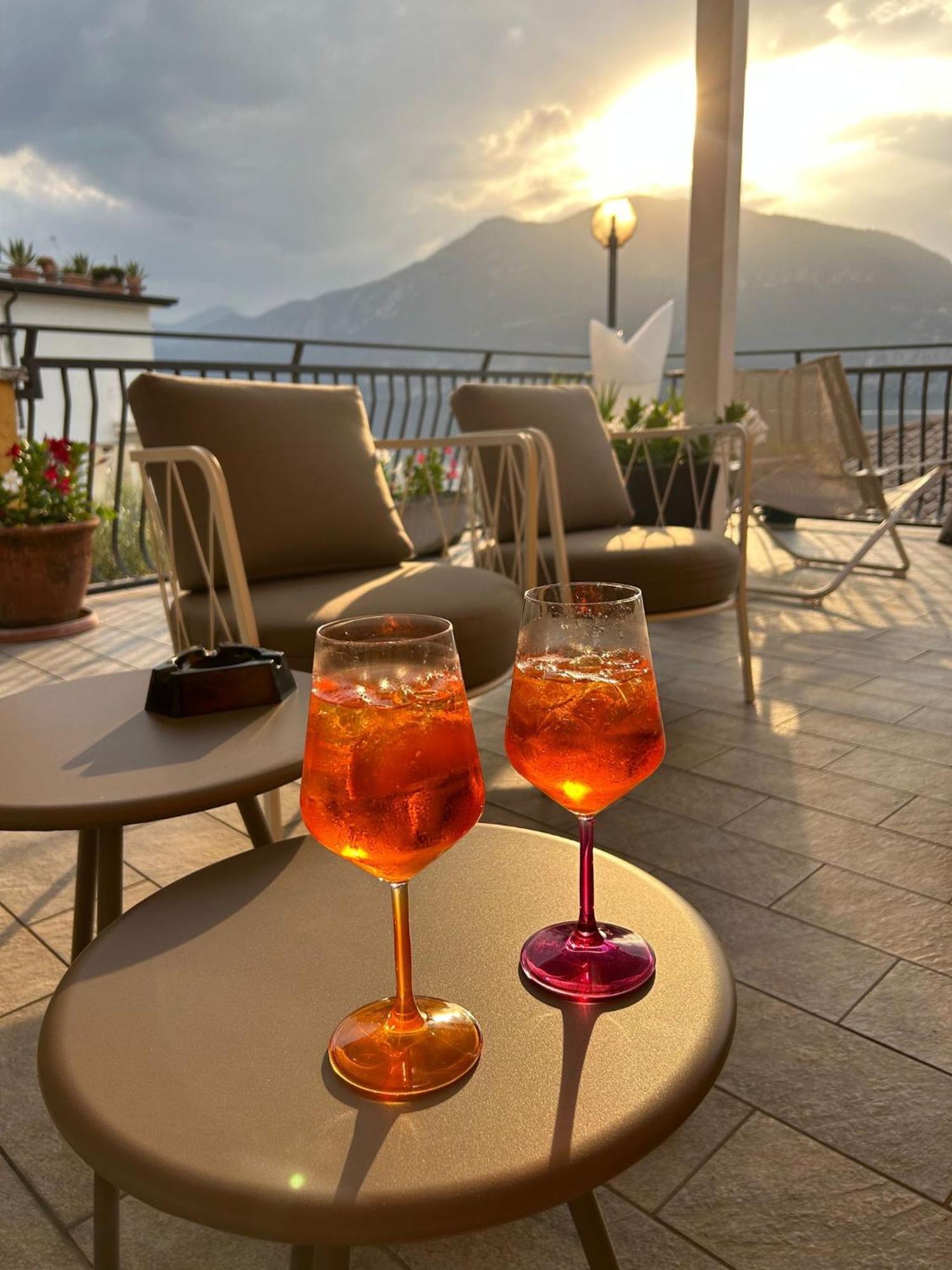 Hotel Pace Brenzone sul Garda Exterior photo