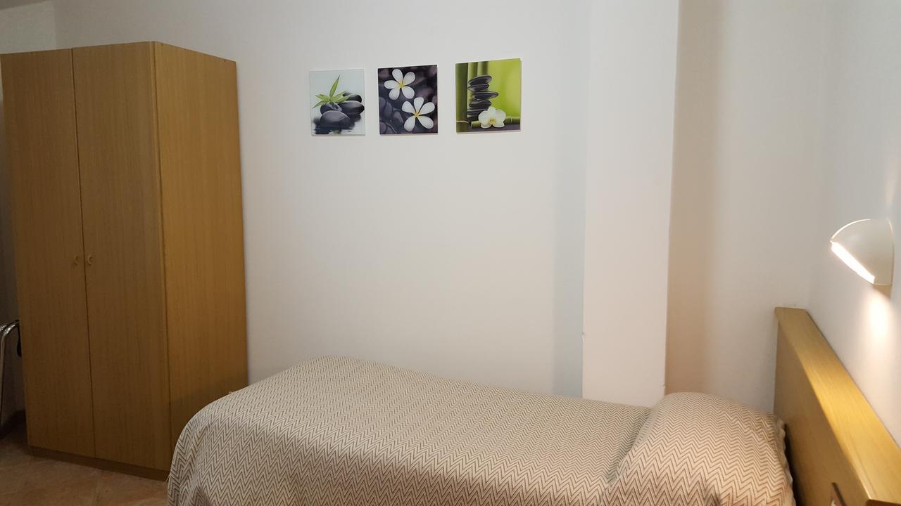 Hotel Pace Brenzone sul Garda Exterior photo